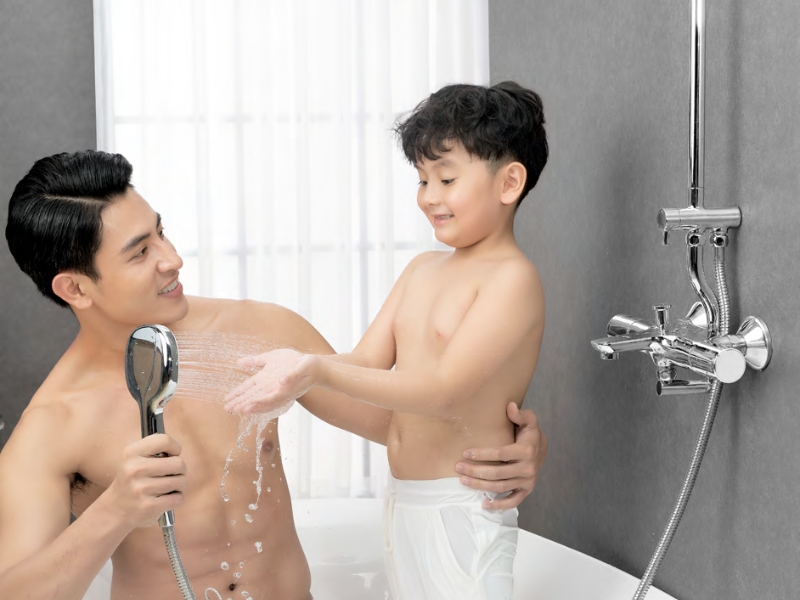 Sen tắm nhiệt đô INAX nóng lạnh chính hãng